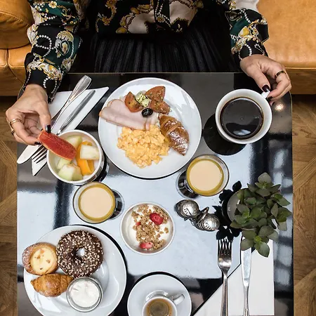 Design Neruda Отель Прага