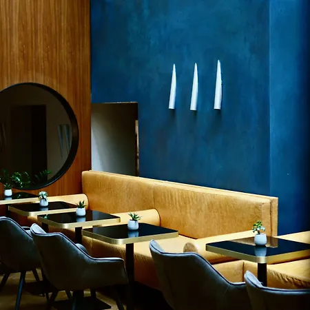Design Neruda فندق