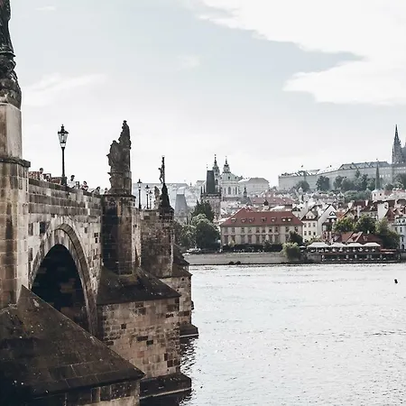 Design Neruda 4* Prague