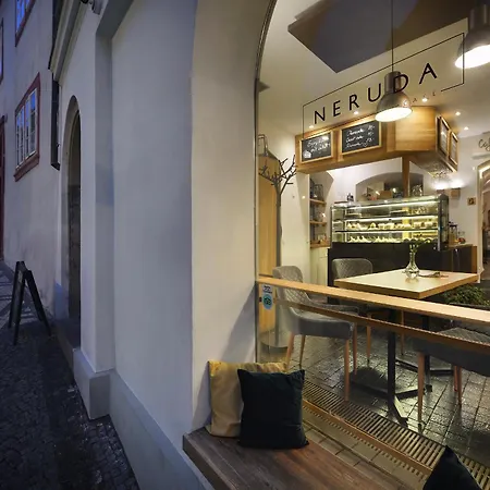 设计聂鲁达酒店