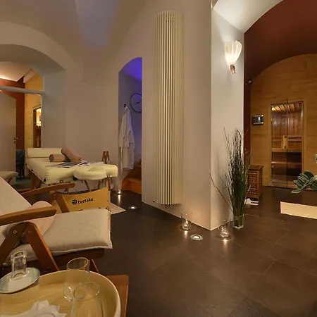 Design Neruda 4* Prag